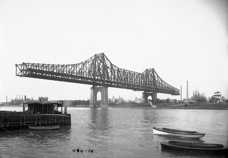 Illustration for article titled 22 Images From NYC's Golden Age of Bridge Building